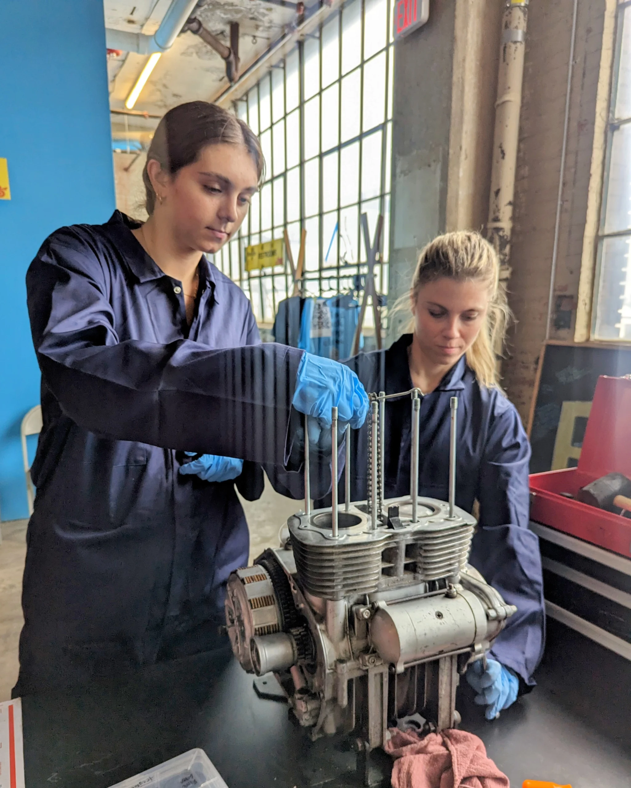 engineering-summer-camp-girls-5