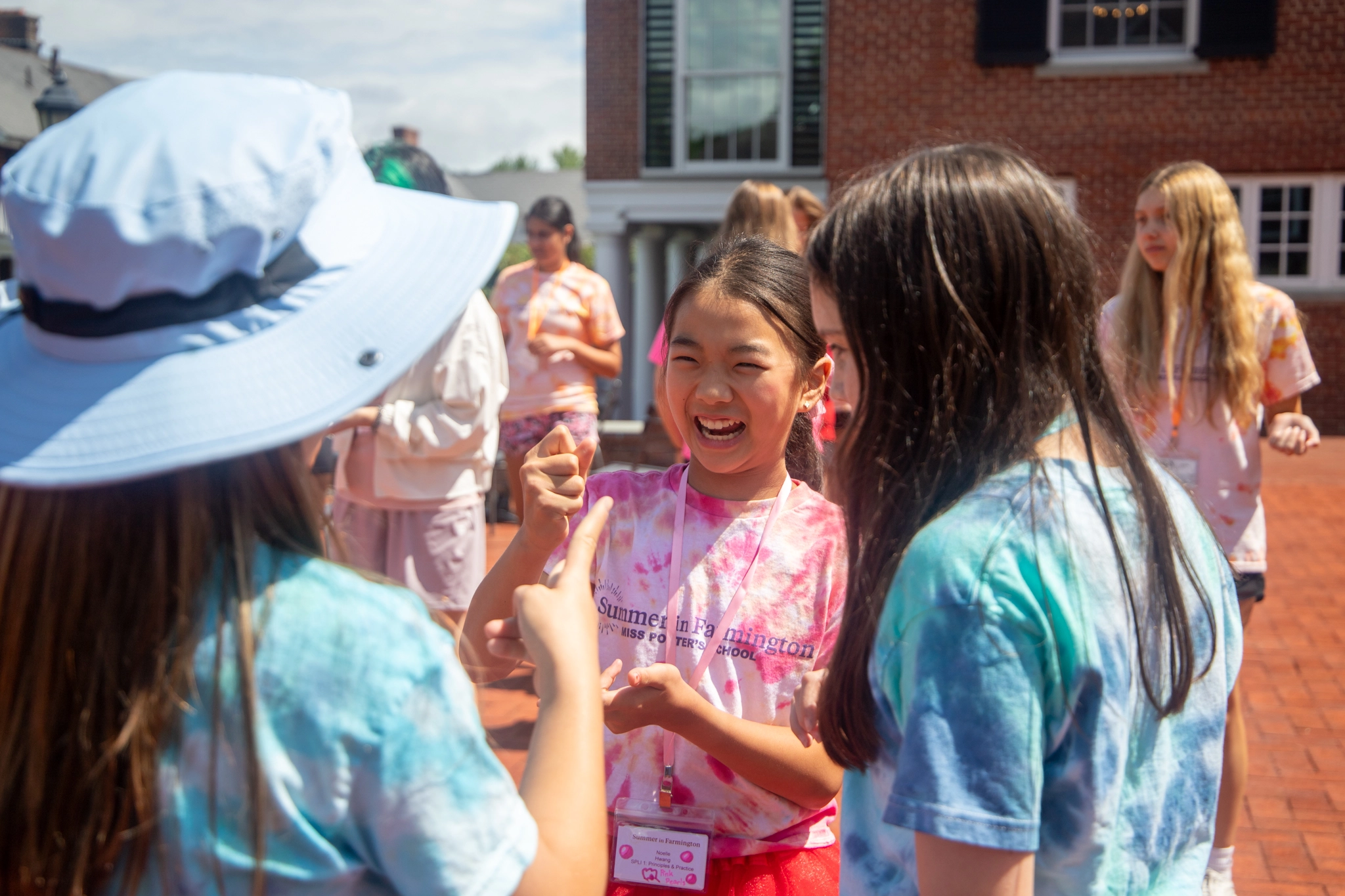 girls-summer-leadership-camp-19